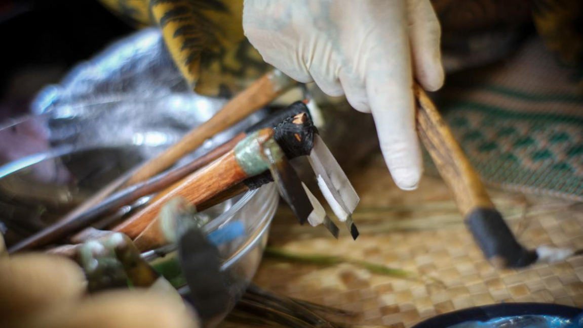 Polynesian Tattoos: Uncovering the Ancient Roots and Meaning of "Tatau"