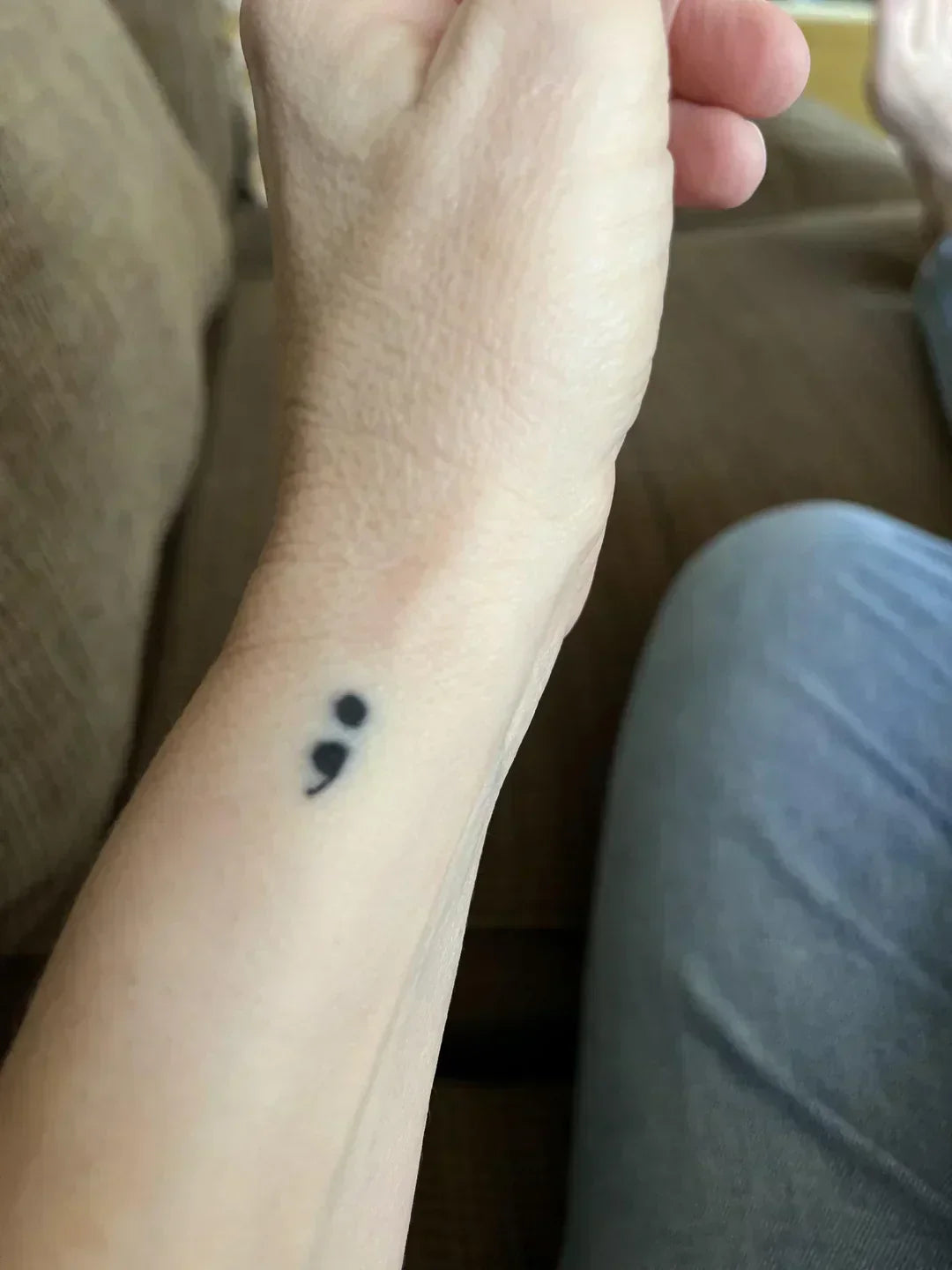 Tattoo Bumps vs Tattoo Blowouts: What’s Normal and What’s Not?