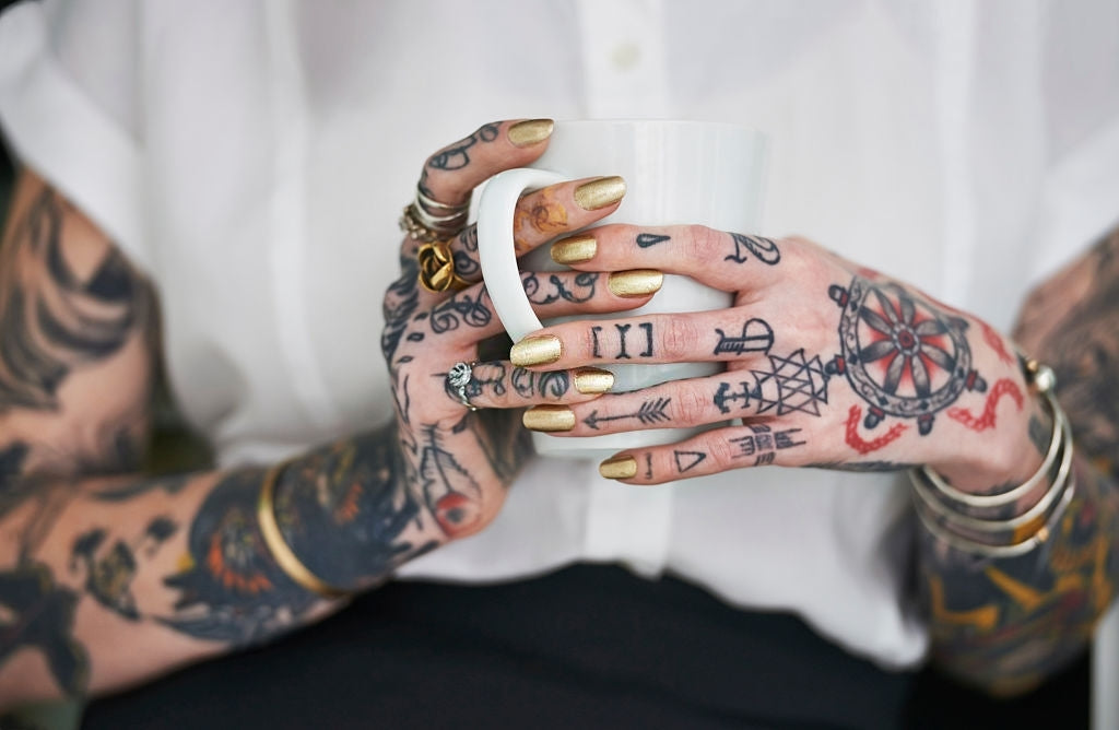 finger tattoos