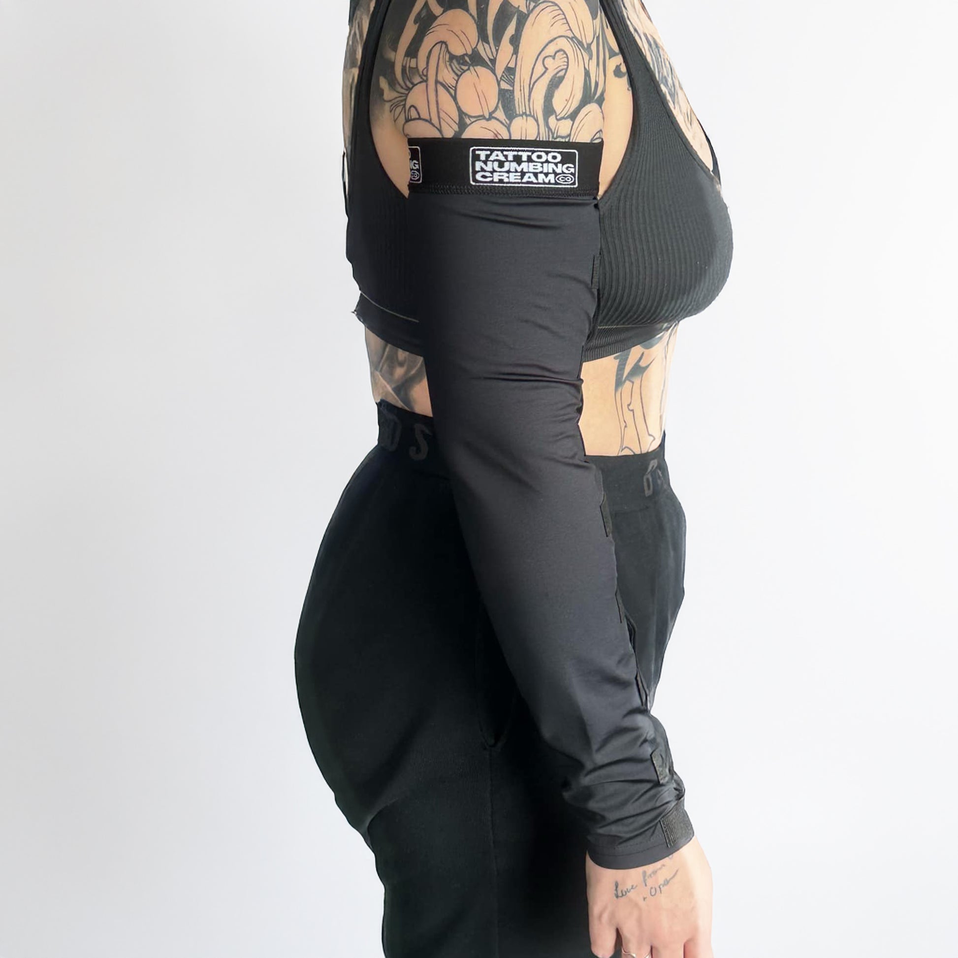Women's Arm Sleeve & XL Cream Bundle - Tattoo Numbing Cream Co.